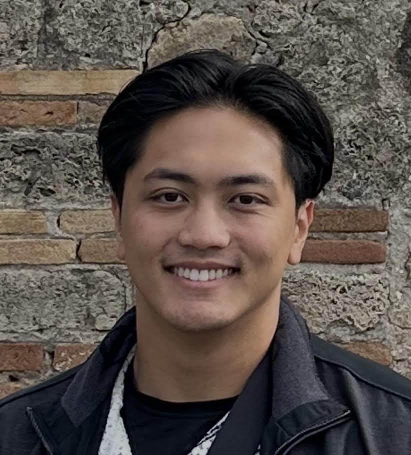 Miguel Mendoza headshot